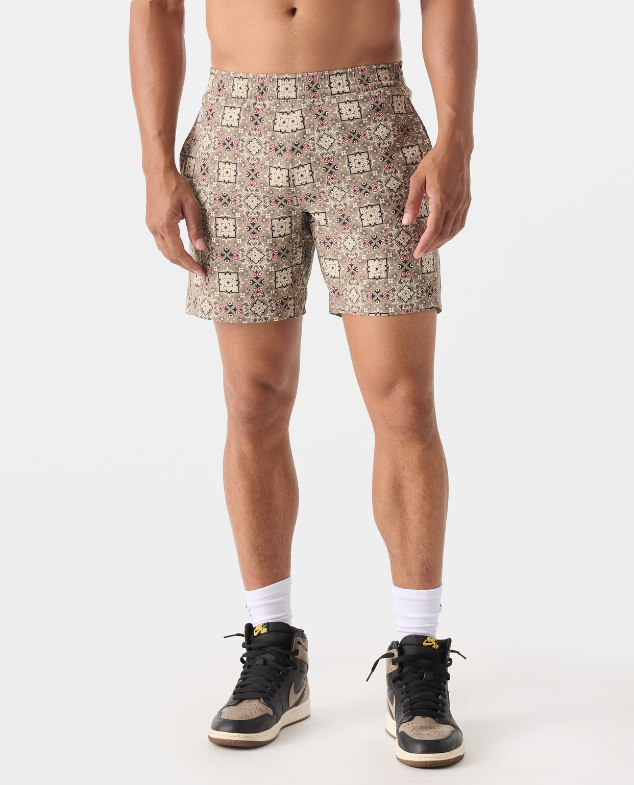 Bishop Short Micro Paisley Taupe