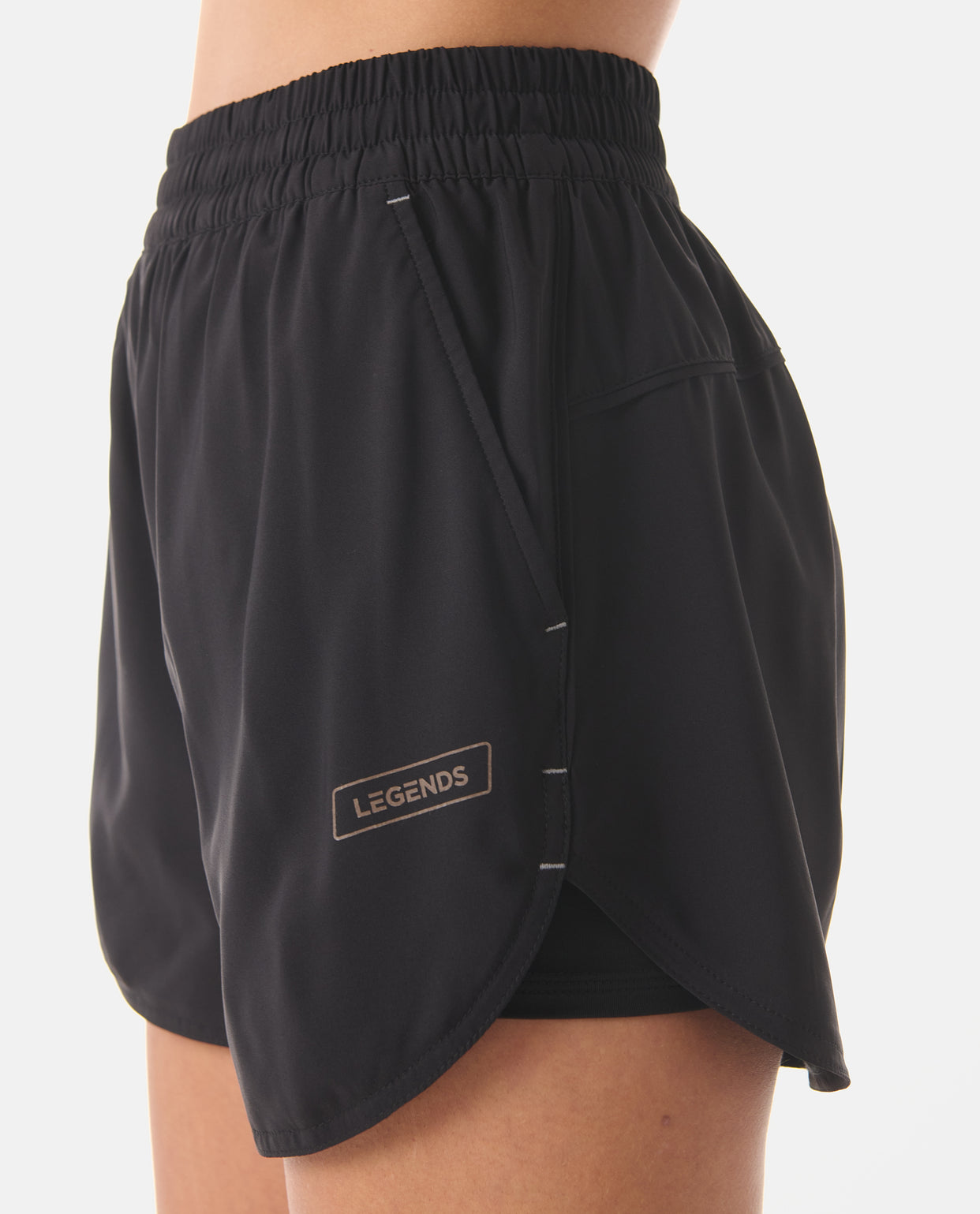 Leni Short Onyx